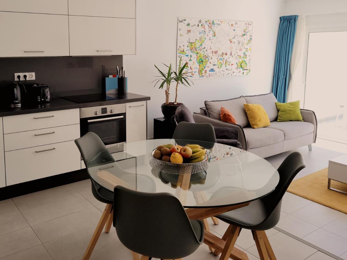 Hola Happy Hols Apartman Costa Adeje  Kültér fotó